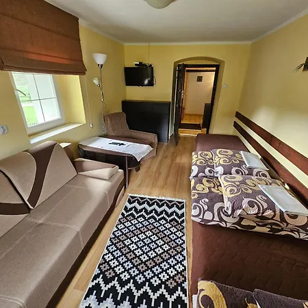 Bauernhof Osmelakowa Dolina Spalona