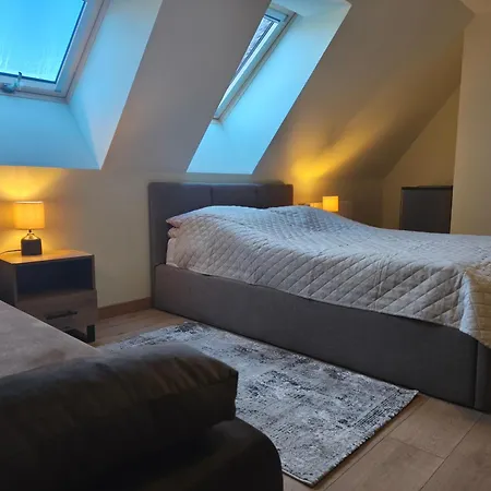 Osmelakowa Dolina Κατάλυμα σε φάρμα Spalona