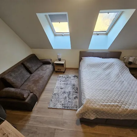 Osmelakowa Dolina Κατάλυμα σε φάρμα Spalona