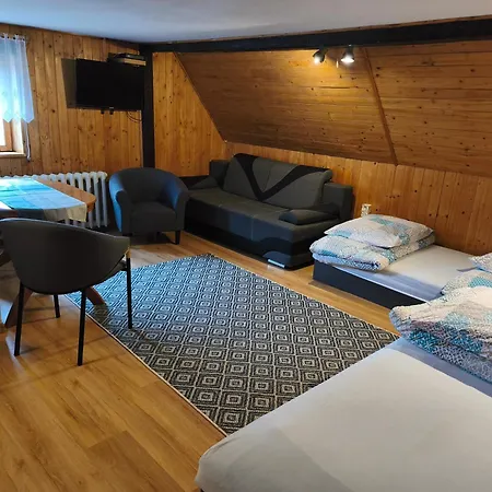 Alojamento de Turismo Rural Osmelakowa Dolina Spalona