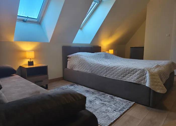 Osmelakowa Dolina Κατάλυμα σε φάρμα Spalona